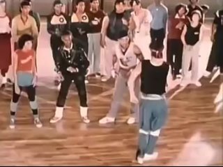 who knew dance moves from 1983 were oddly satisfying